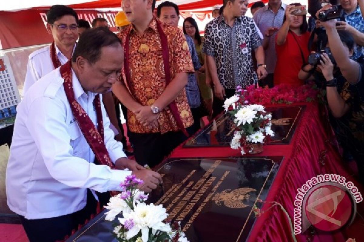 Dirut PTPN beri kuliah umum di Unsrat