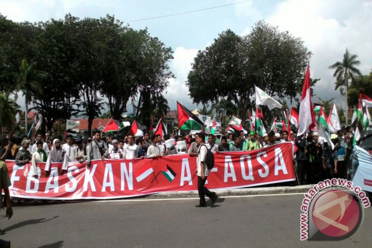 Warga Sumbar Gelar Aksi Solidaritas untuk Palestina