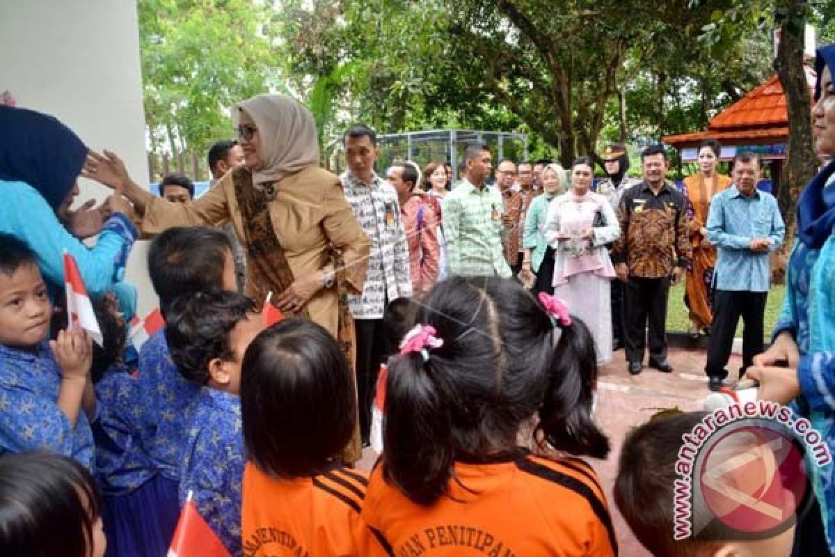 WAPRES RESMIKAN FASILITAS DISDIK SULSEL