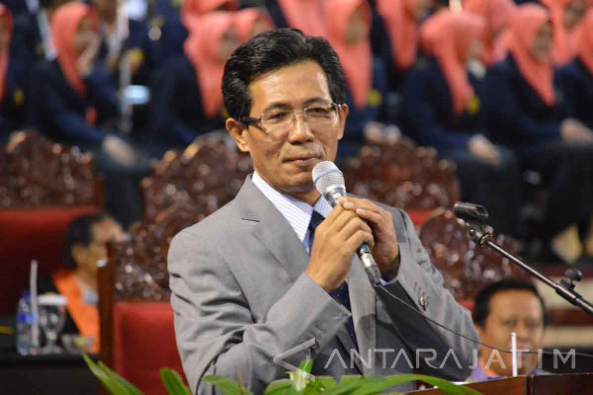 Lulusan Unej Didorong Berani Berwirausaha