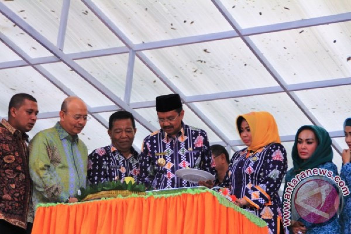 Gubsu Buka Bulan Bakti Gotong Royong XIV