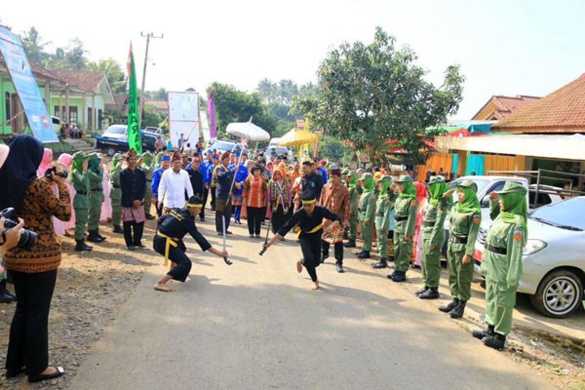 Pemprov Lampung Terus  Mendorong Pembangunan Hingga Pelosok Desa