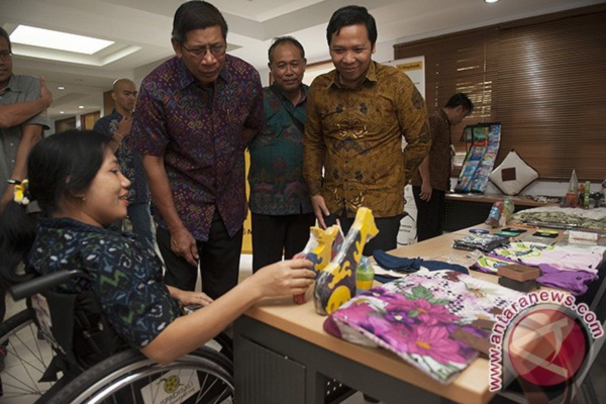 Maybank Majukan Wirausaha Penyandang Disabilitas 