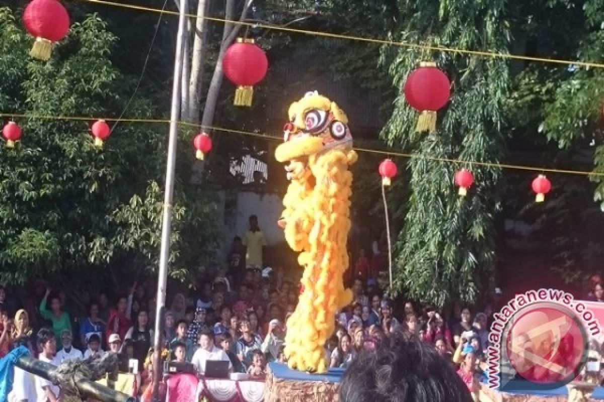 Warga Bangka Selatan Antusias Saksikan Lomba Barongsai 