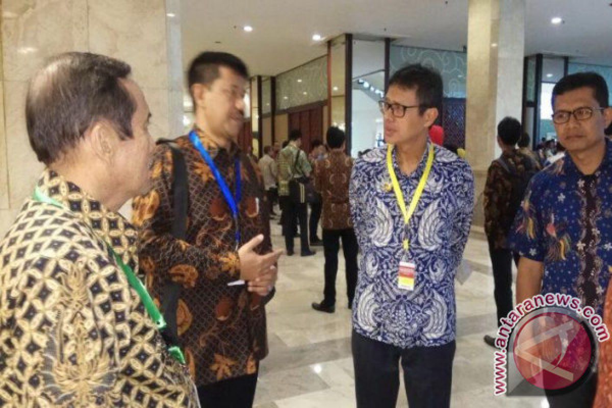 Bupati Sijunjung Hadiri Rakornas TPID 2017