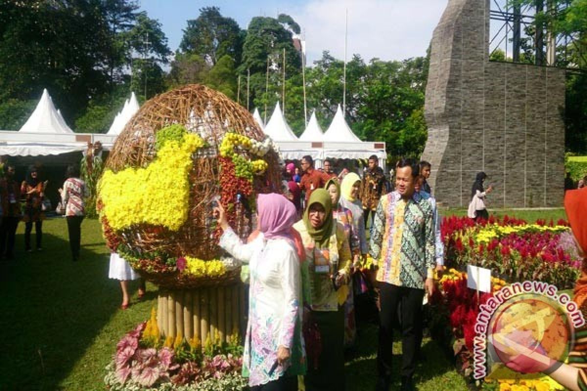 Bursa Florikultura Indonesia 2017 Diminati Warga