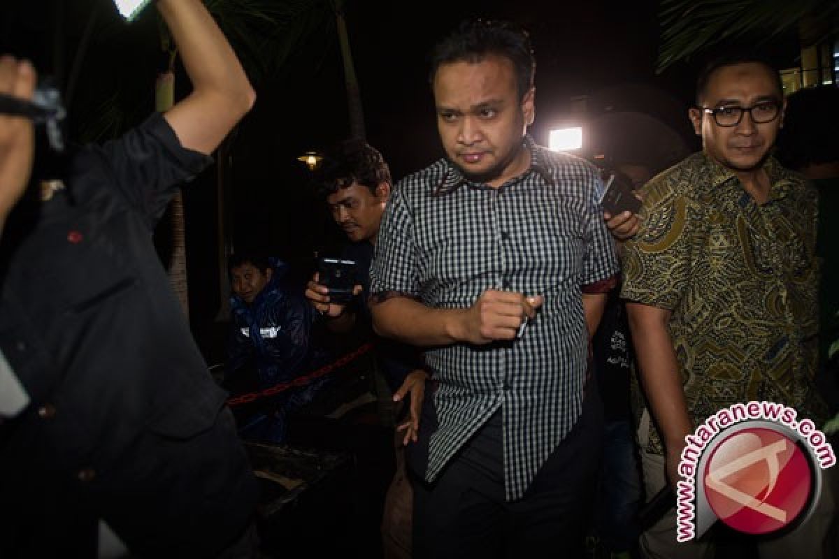 Irvanto bantah terima uang dari Fayakhun Andriadi