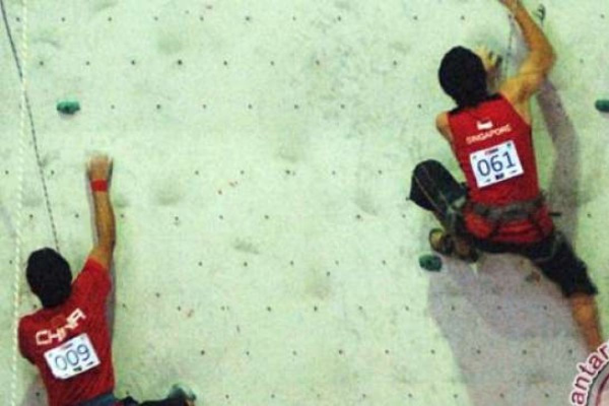 Atlet Panjat Tebing Asal Inhu Bawa Nama Indonesia Ke Singapura