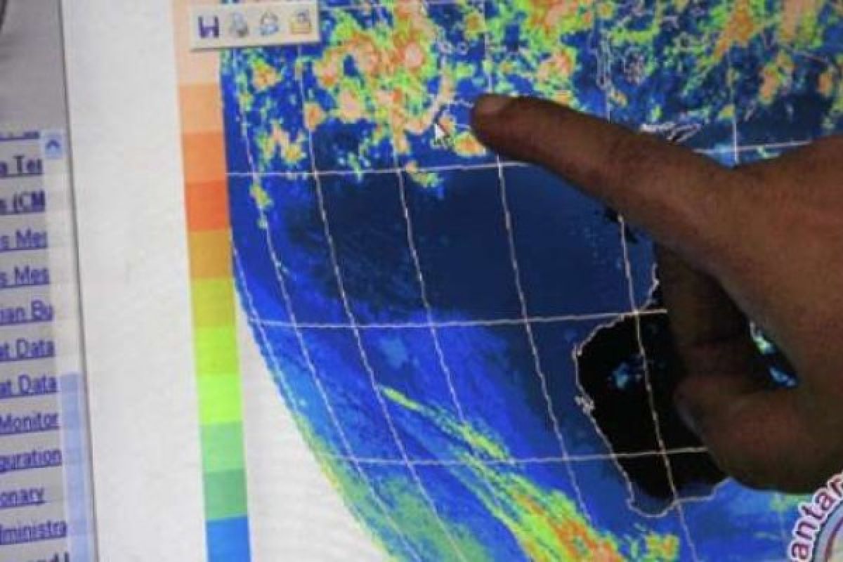 BMKG Pastikan Kabut Asap Aceh Tidak Sampai Ke Riau 