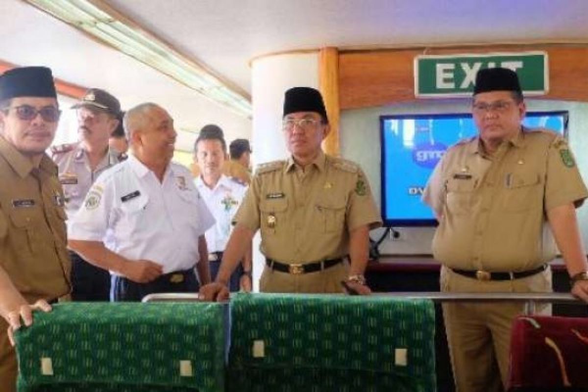 Bupati Inhil Periksa Kesiapan Transportasi Jemaah Haji