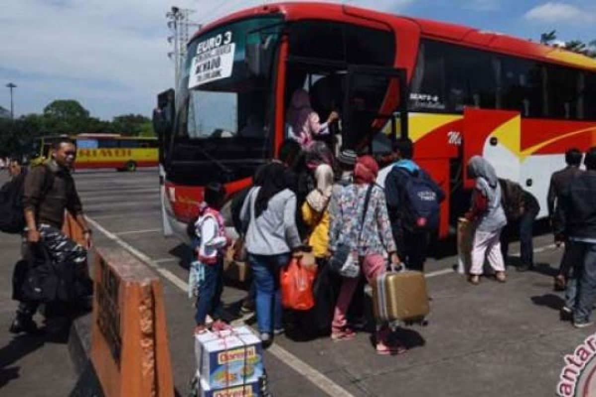 Bus Yang Tak Masuk Terminal BRPS Akan Dihapus Izin Trayeknya