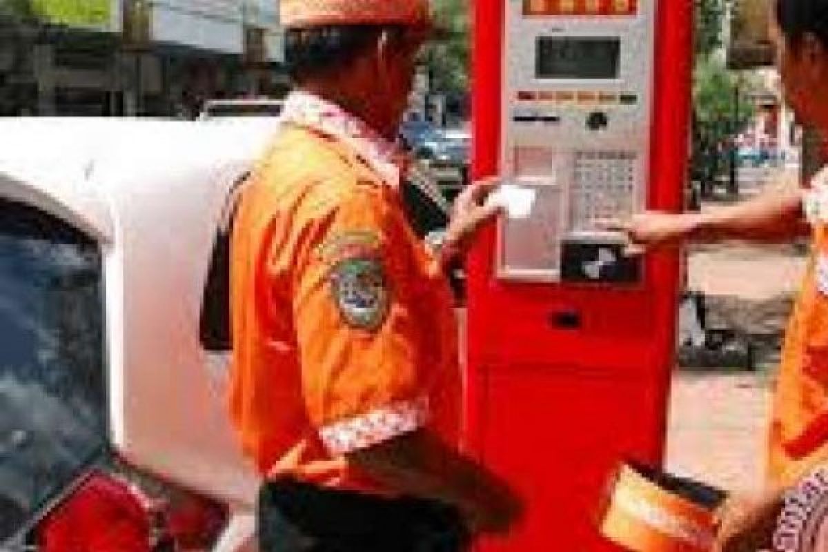 Target Retribusi Parkir Dumai Dinilai Tidak Wajar