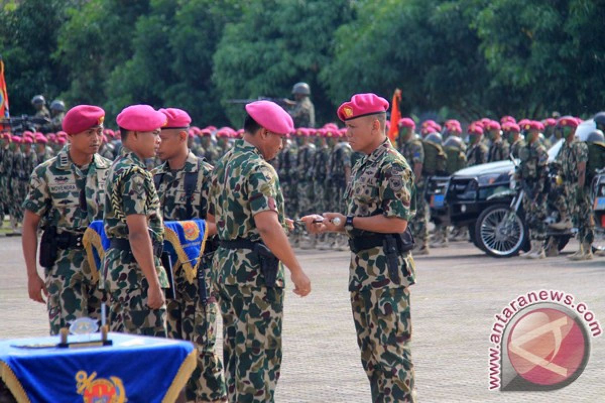 Dankomar Kukuhkan Komandan Brigif-3 Marinir Piabung  