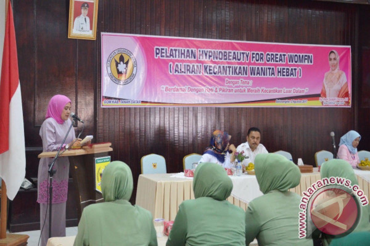 GOW Tanah Datar Gelar Pelatihan Hypnobeauty Great Woman