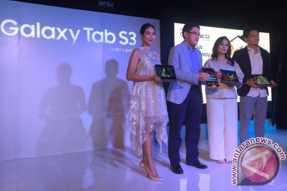 Samsung luncurkan tablet Galaxy Tab S3 dengan SPen