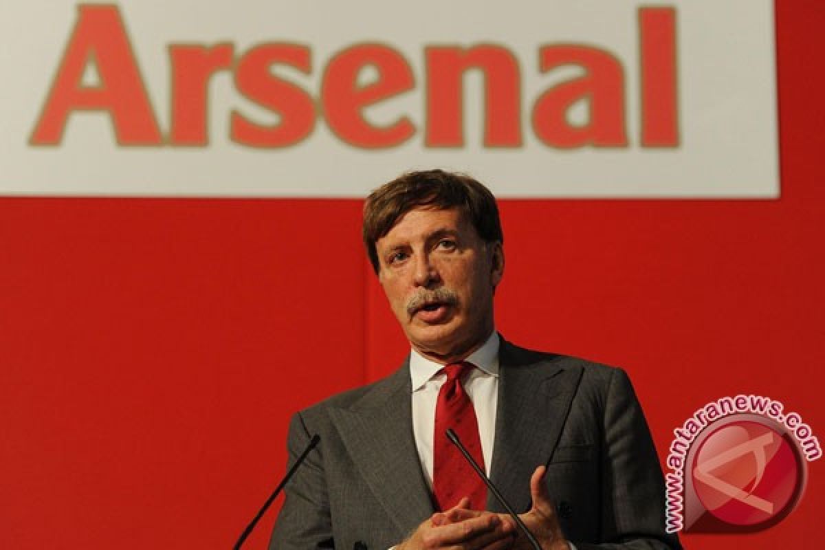 Pemilik Arsenal Stan Kroenke Dikecam