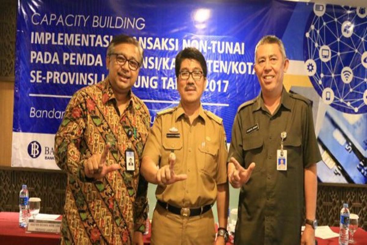 Pemprov Lampung Implementasikan Transaksi Nontunai 