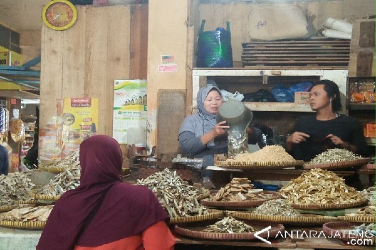 Harga Ikan Asin di Temanggung Melambung