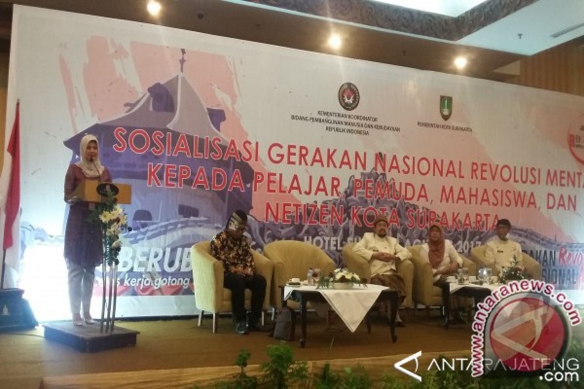 Antara revolusi mental dan revolusi moral