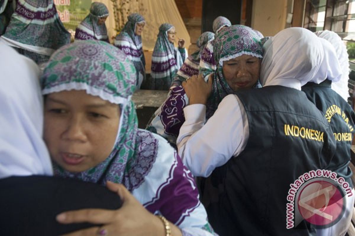 Seorang calon haji Kloter 11 Medan gagal berangkat