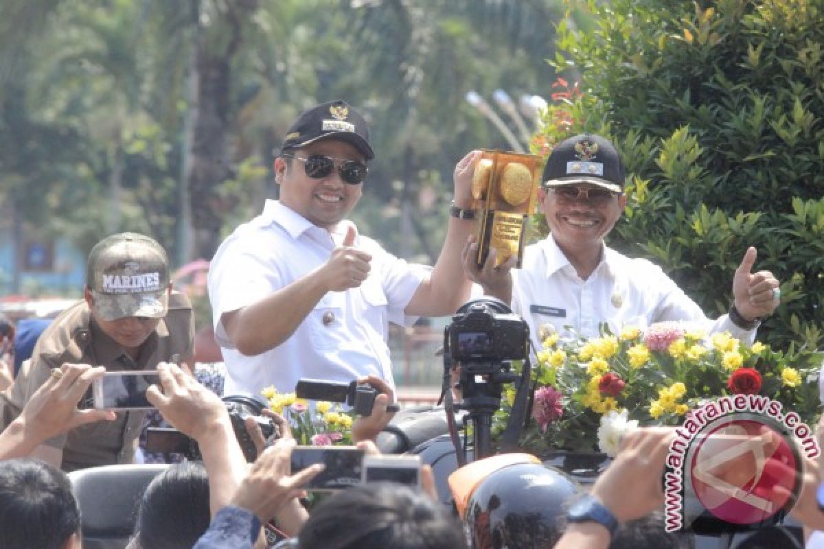 Kota Tangerang Kembali Raih Piala Adipura Kencana