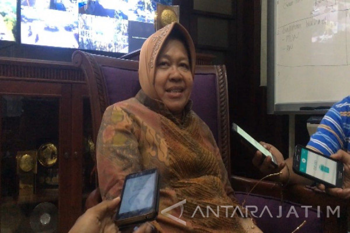 Polemik Pasar Tanjungsari, Risma Masih Tunggu Hasil Pengadilan (Video)