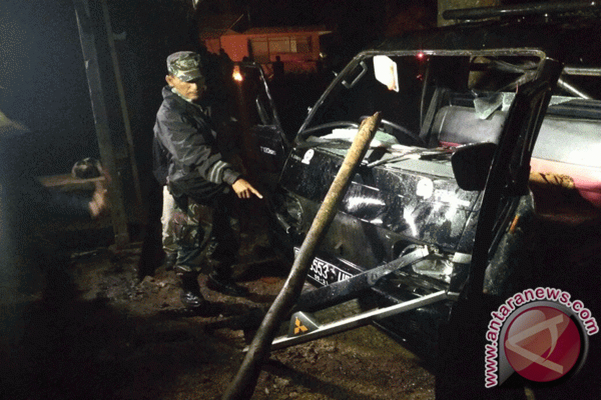 Waduh, Kantor Perusahaan Agrowisata Pasirdatar Sukabumi Dirusak Massa