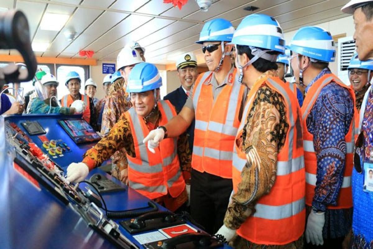 Kapal Tanker Minyak Pertamina Terbesar Diproduksi Di Lampung