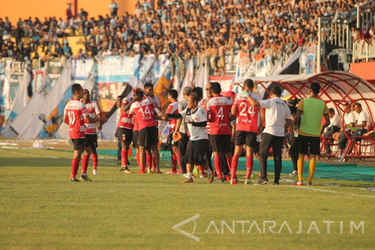 Madura United Tampilkan Peter Saat Jamu Borneo FC 