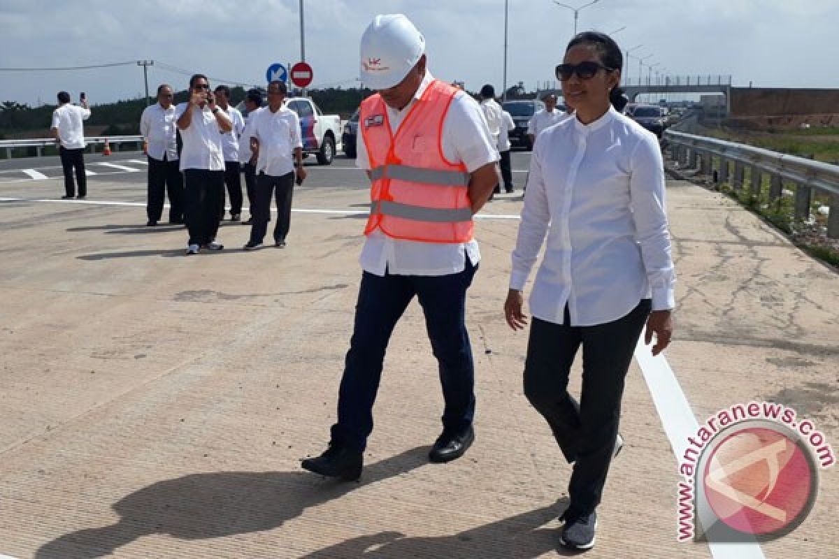 Menteri BUMN tinjau pembangunan Tol Palindra 