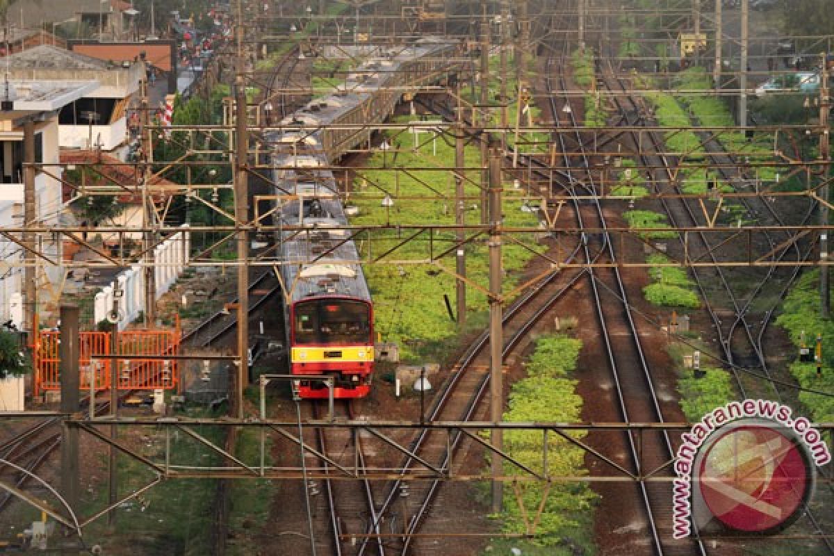 KRL Jakarta Kota sampai Cikarang pada September