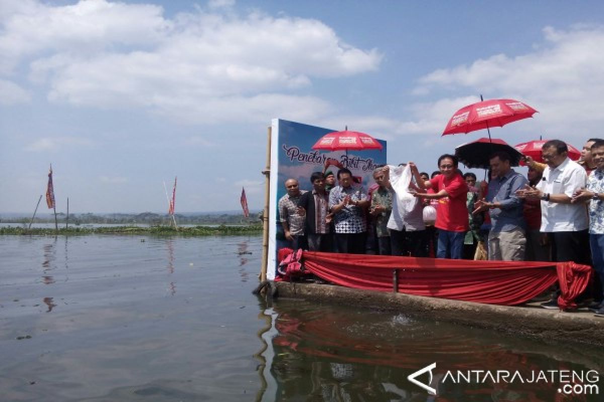 Danau Rawapening "lahirkan" Delapan Doktor