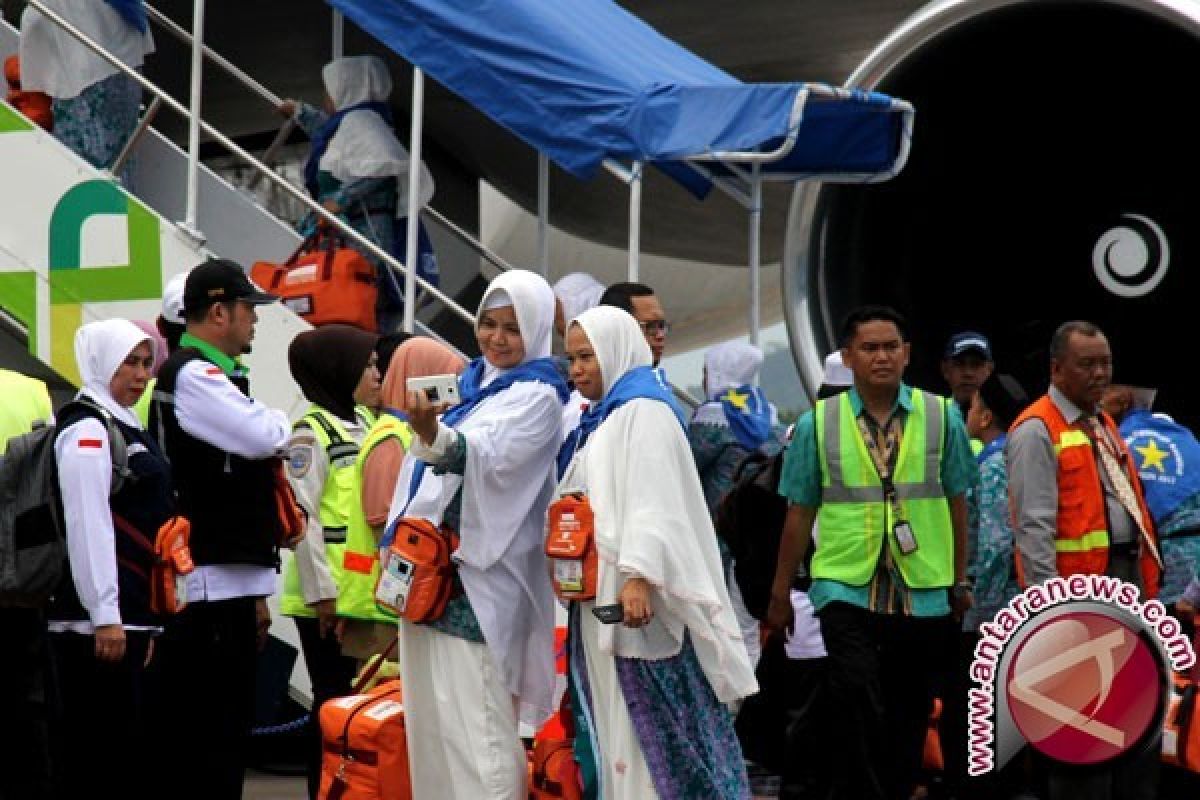 Embarkasi Makassar sudah berangkatkan 5.446 calon haji