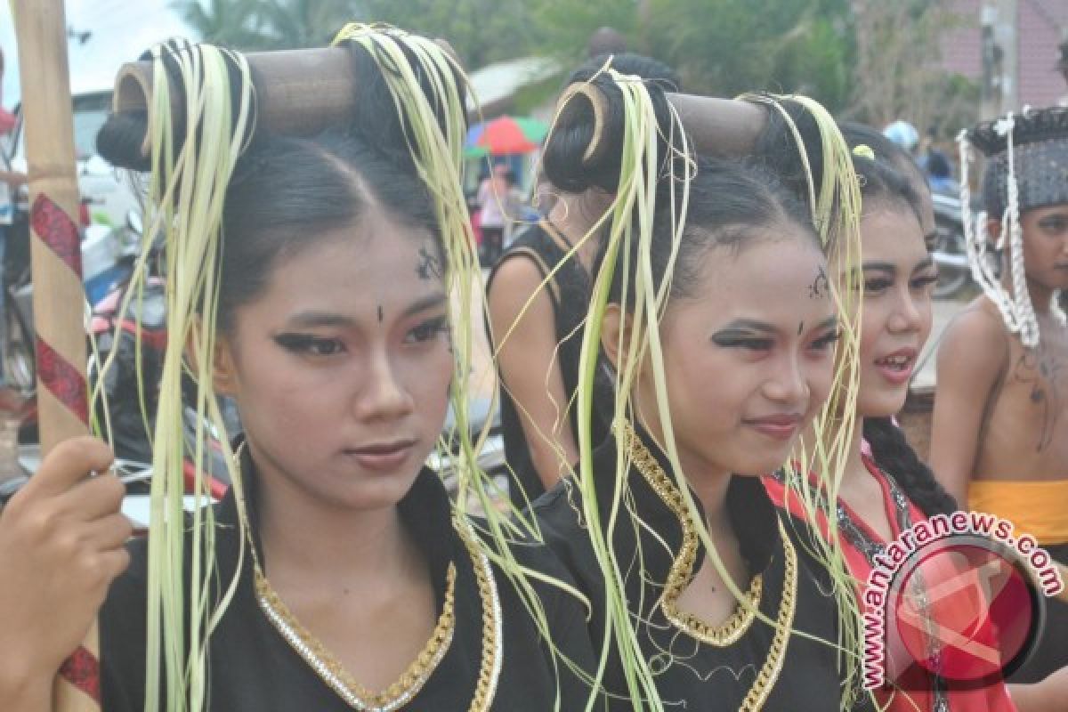 Four Countries Participate in Buen Festival in East Kalimantan 