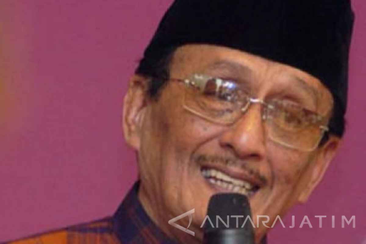 Mantan Gubernur Jatim Basofi Soedirman Rencananya Dimakamkan di San Diego Karawang