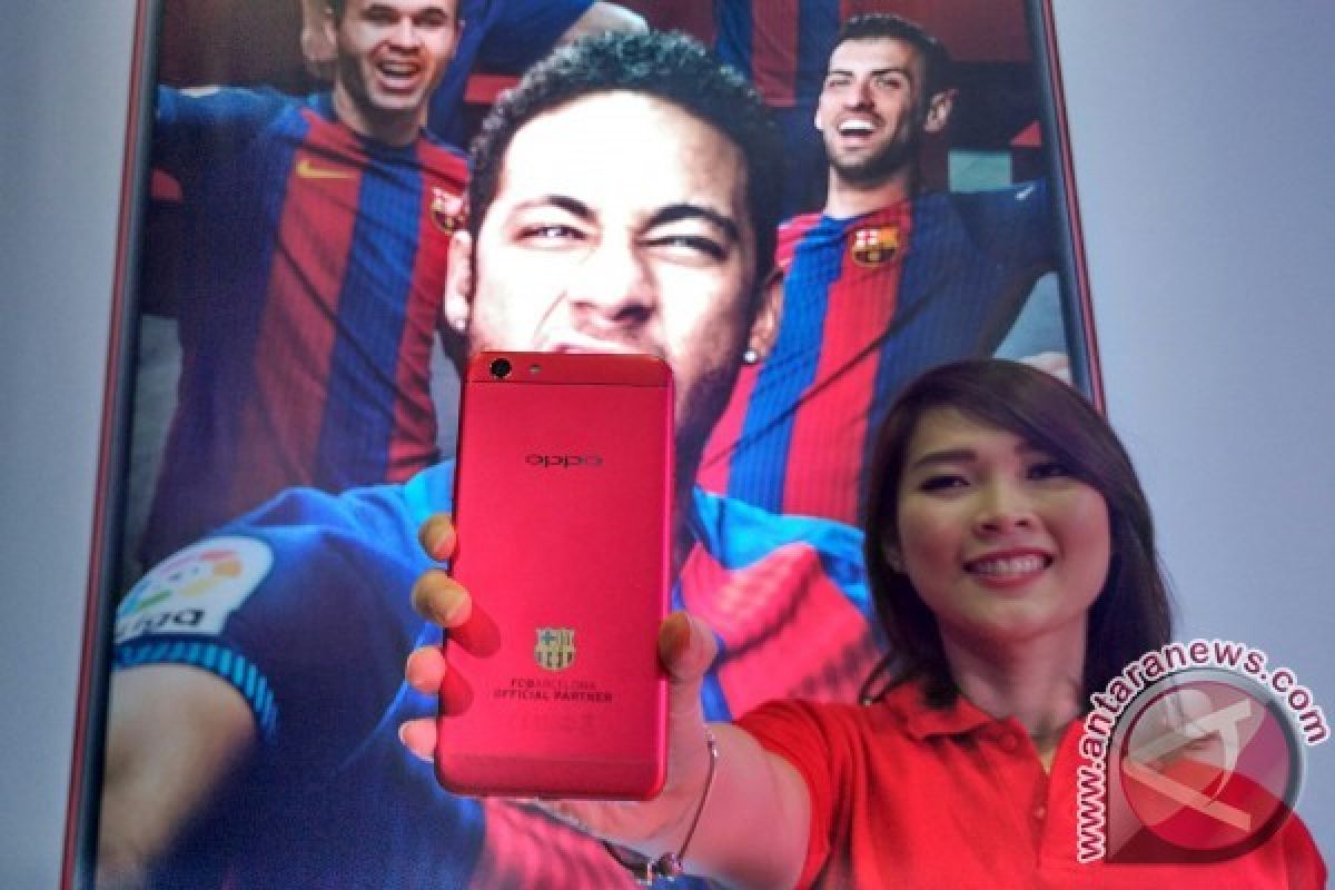 Wow! OPPO Luncurkan F3 FC Barcelona Edisi Terbatas, Ini Penampakannya