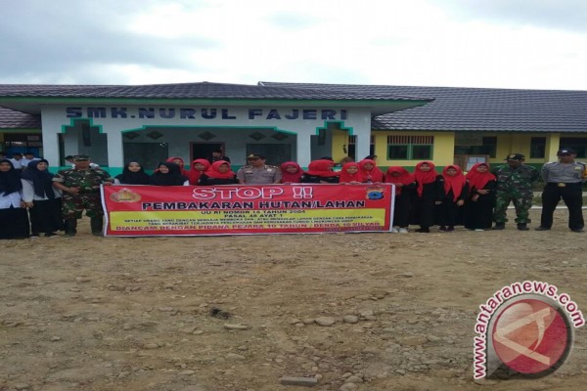 Polsek Amuntai Utara Sosialisasi Karhutla Di Sekolah 