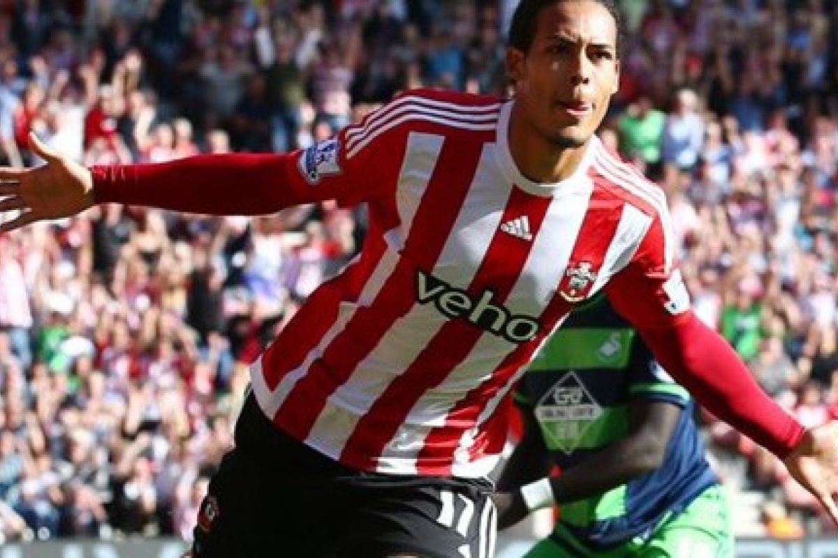 Bek tengah Southampton minta dijual