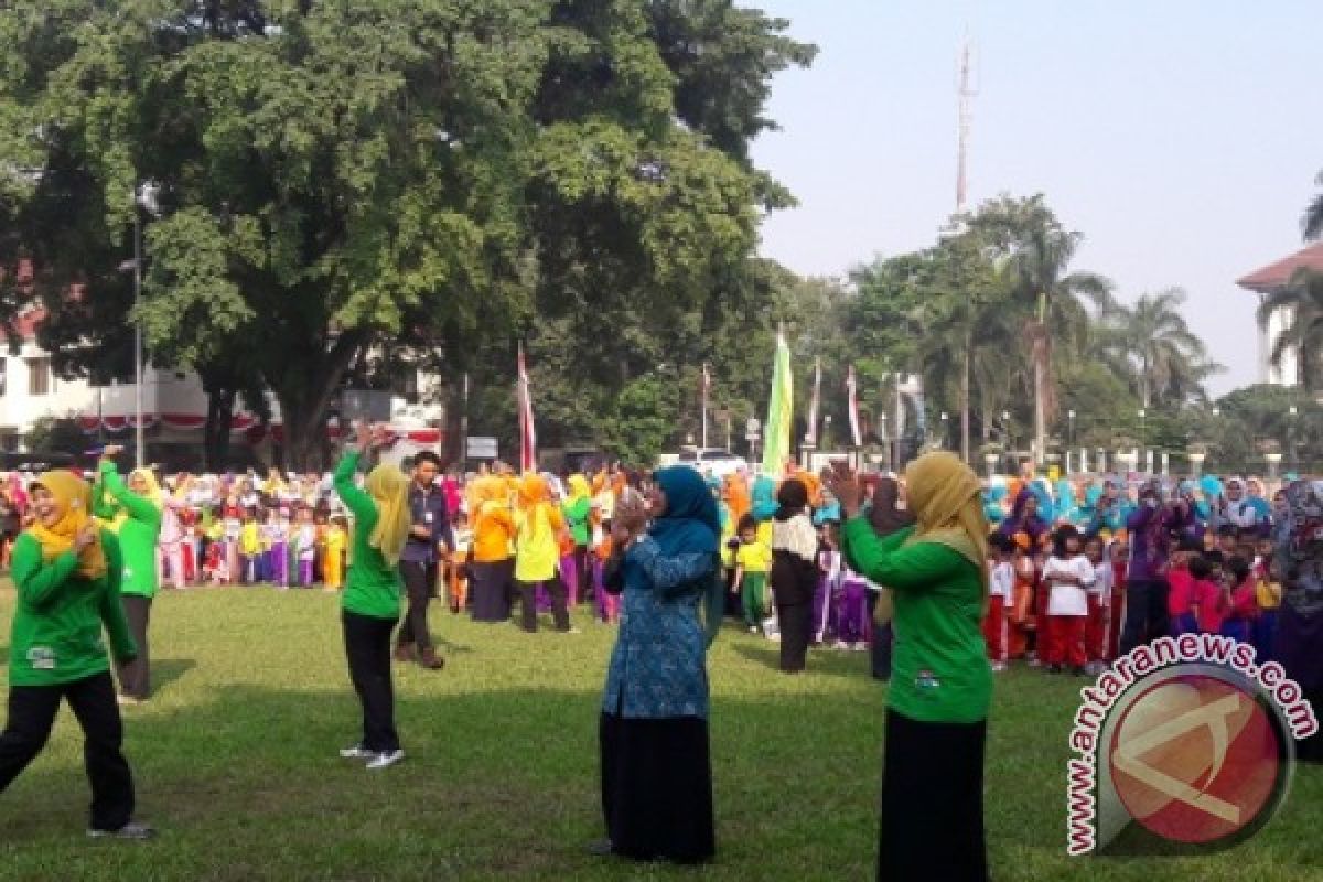 Ribuan Siswa PAUD Rayakan Hari Anak Nasional