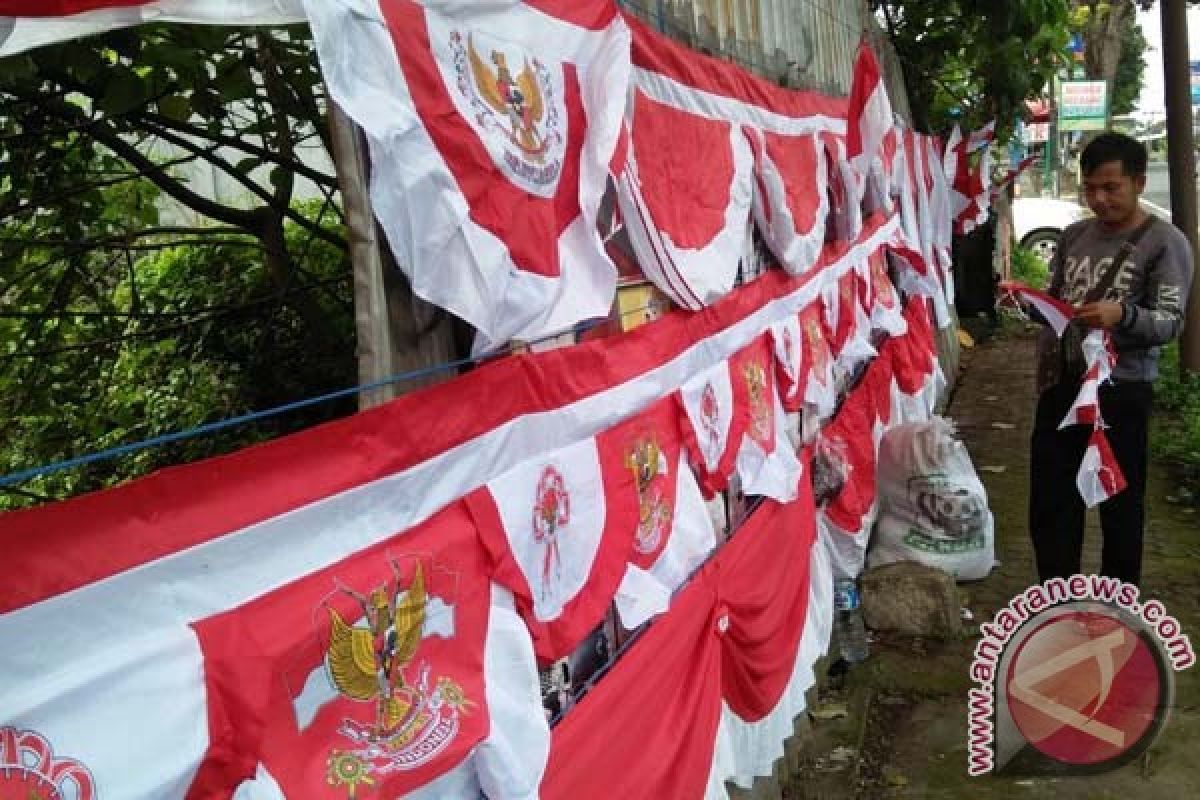 Penjualan Bendera Merah Putih di Bali Marak