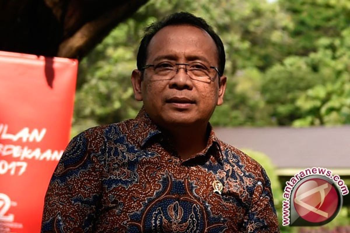 Mensesneg sebut Presiden mungkin rombak kabinet