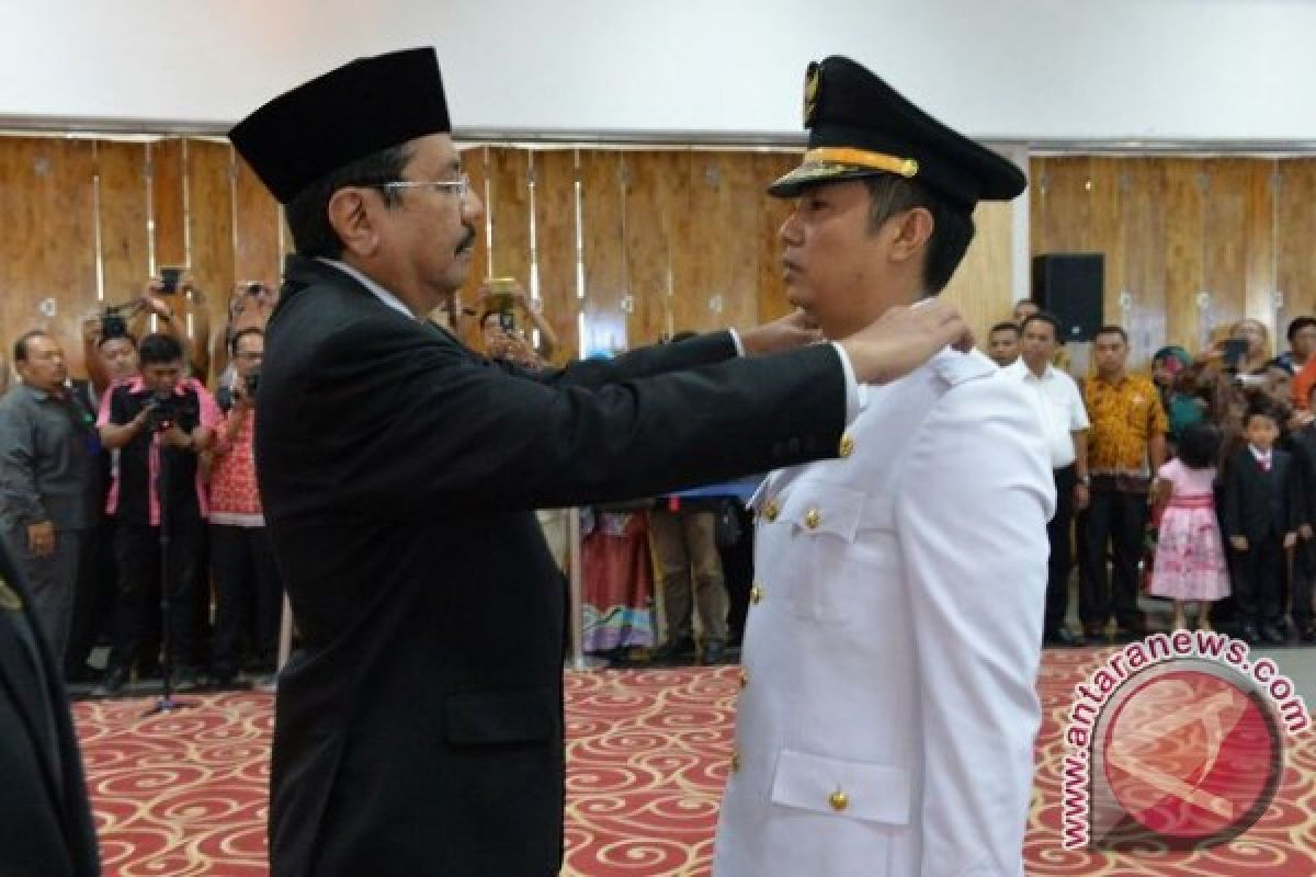 Hefriansyah Dilantik Jadi Wali Kota Pematang Siantar