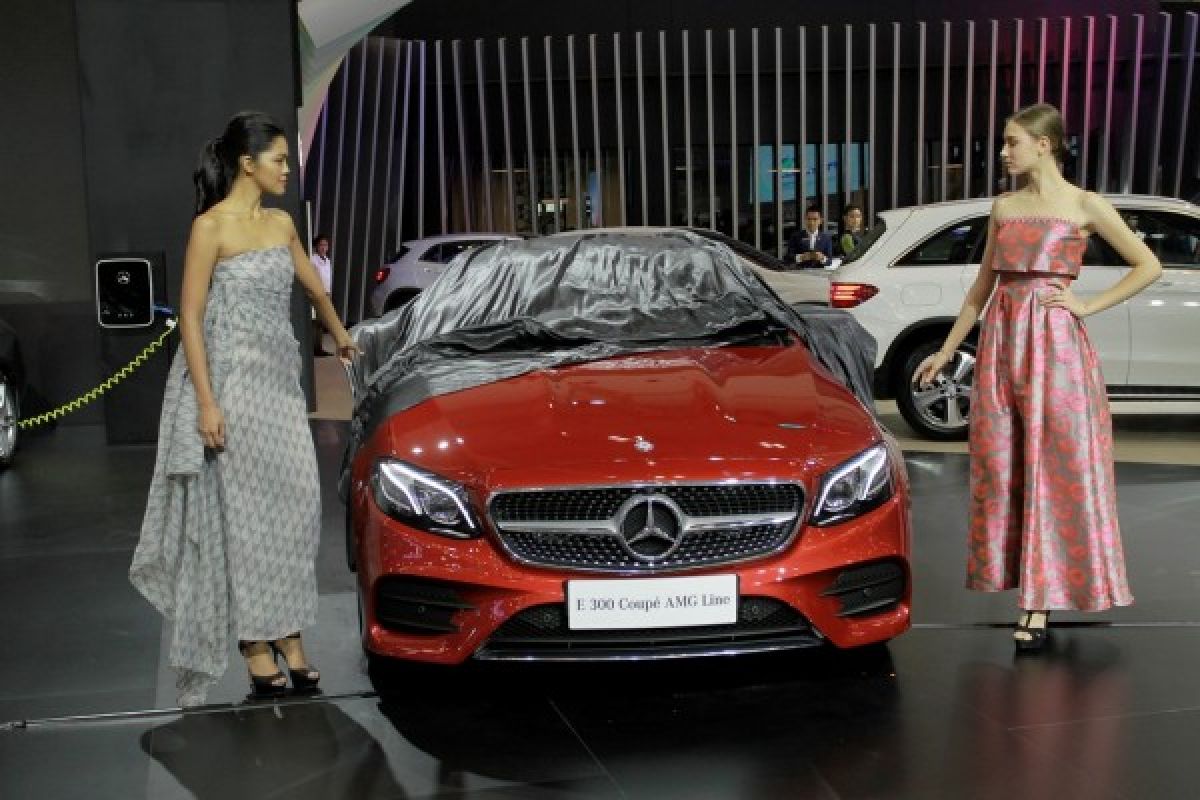 Mercedes-Benz hadirkan tiga kendaraan terbaru di GIIAS, apa saja?