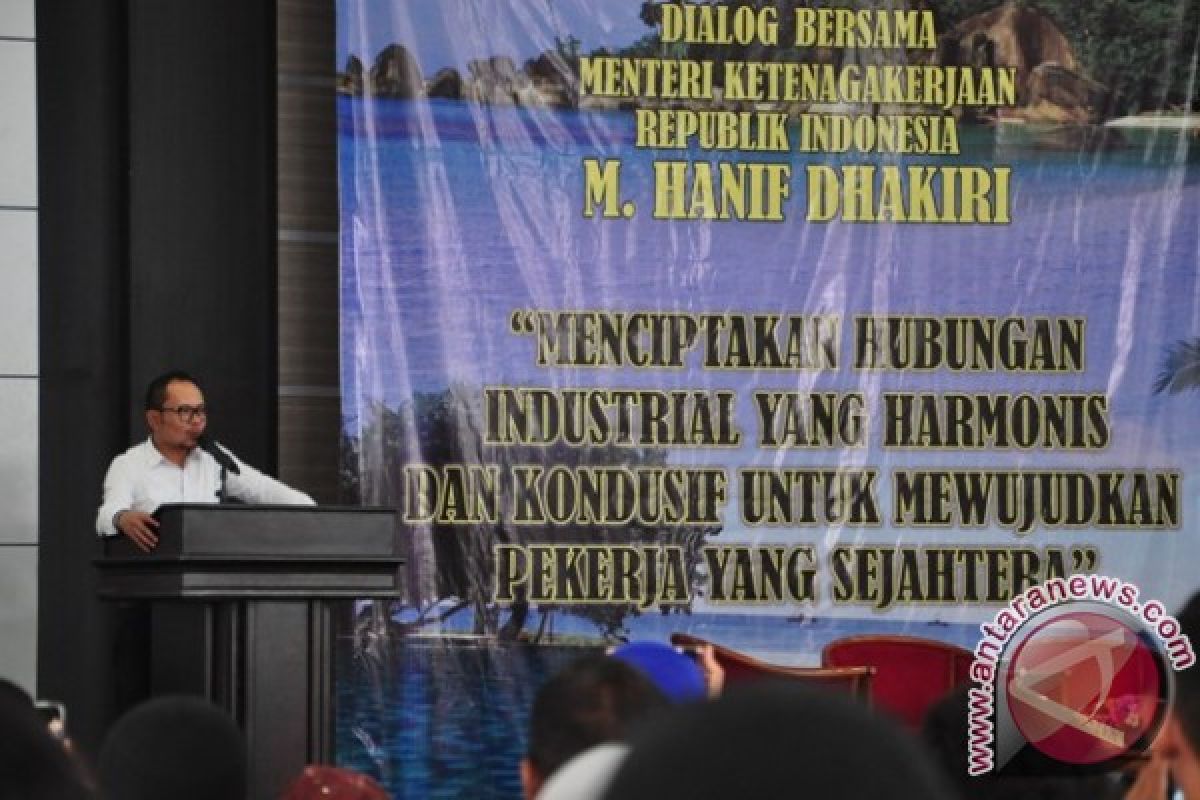 Menaker: Dialog Sosial Kunci Hubungan Industrial Harmonis