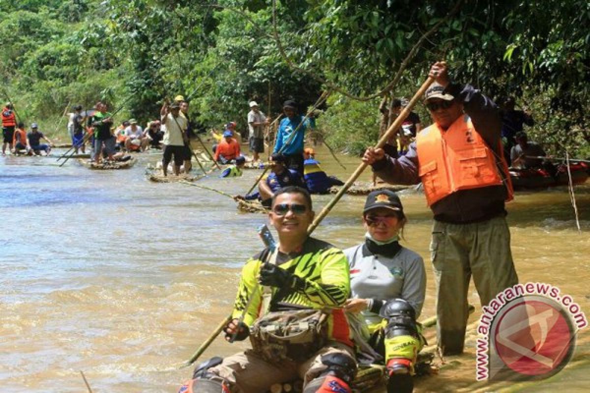 Kalsel gelar perkemahan pramuka santri di Kiram