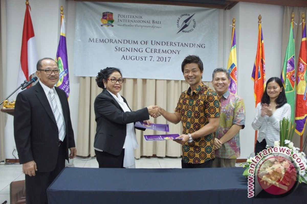 PIB Kerja Sama dengan Osaka University Of Tourism