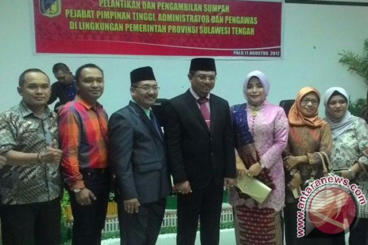 Hidayat Lamakarate resmi jabat Sekretaris Provinsi Sulteng