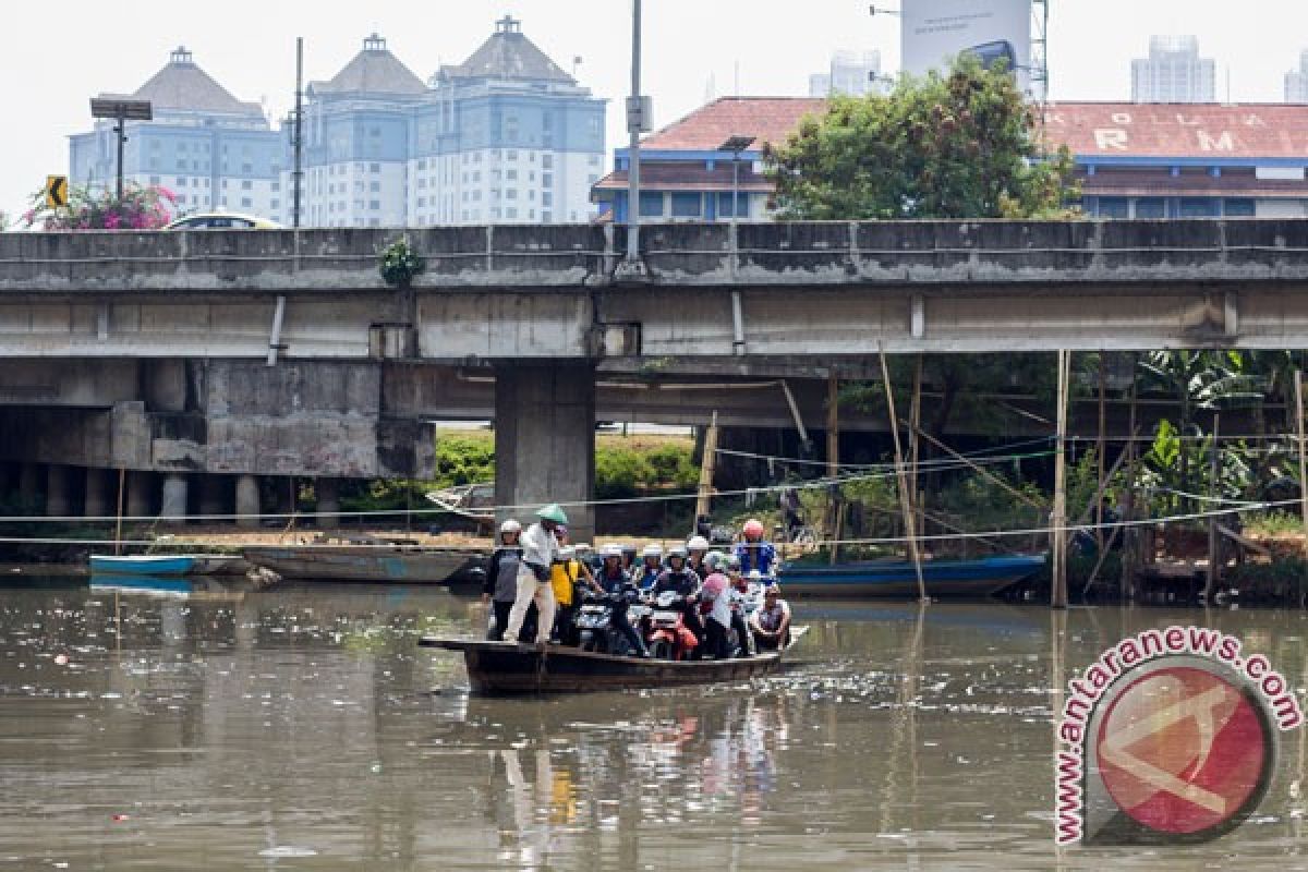 Normalisasi Kali Angke Jakbar terganjal pembebasan tanah sengketa