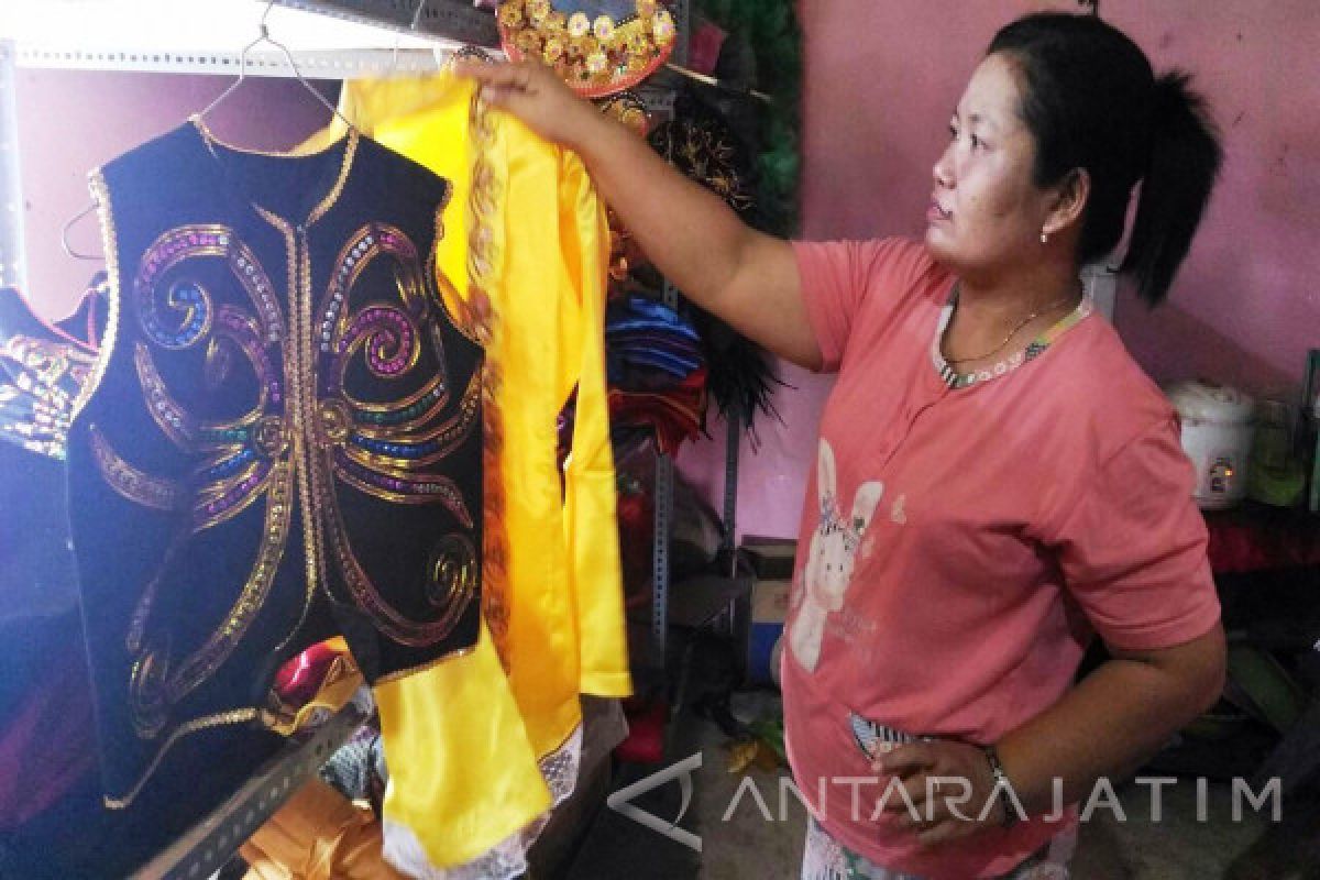 Perajin Baju Karnaval 