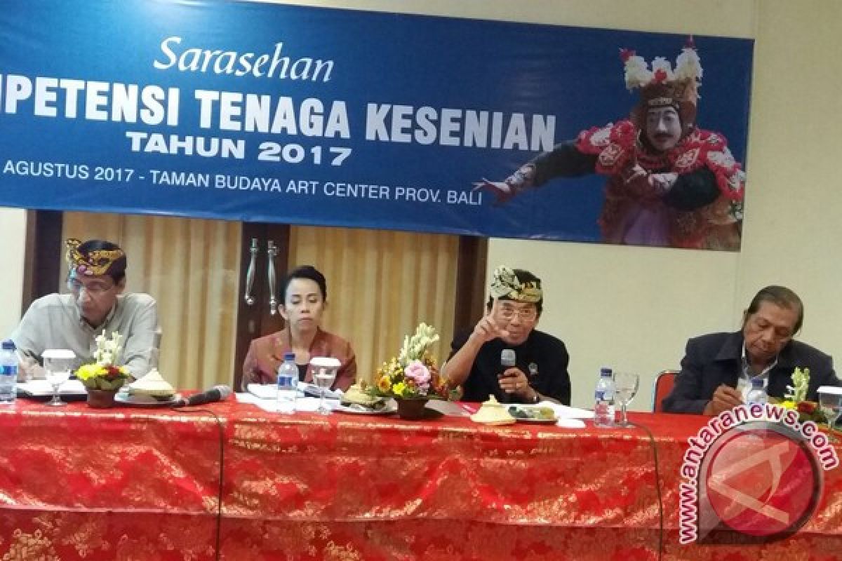 Disbud Bali Siapkan Kurikulum Panduan Sanggar Tari